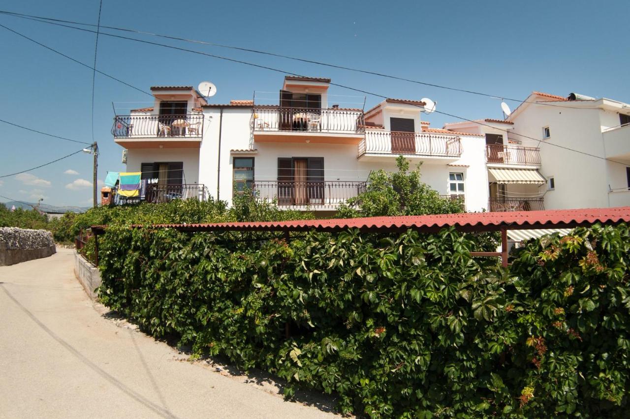 Apartments By The Sea Slatine, Ciovo - 12176 Exteriör bild