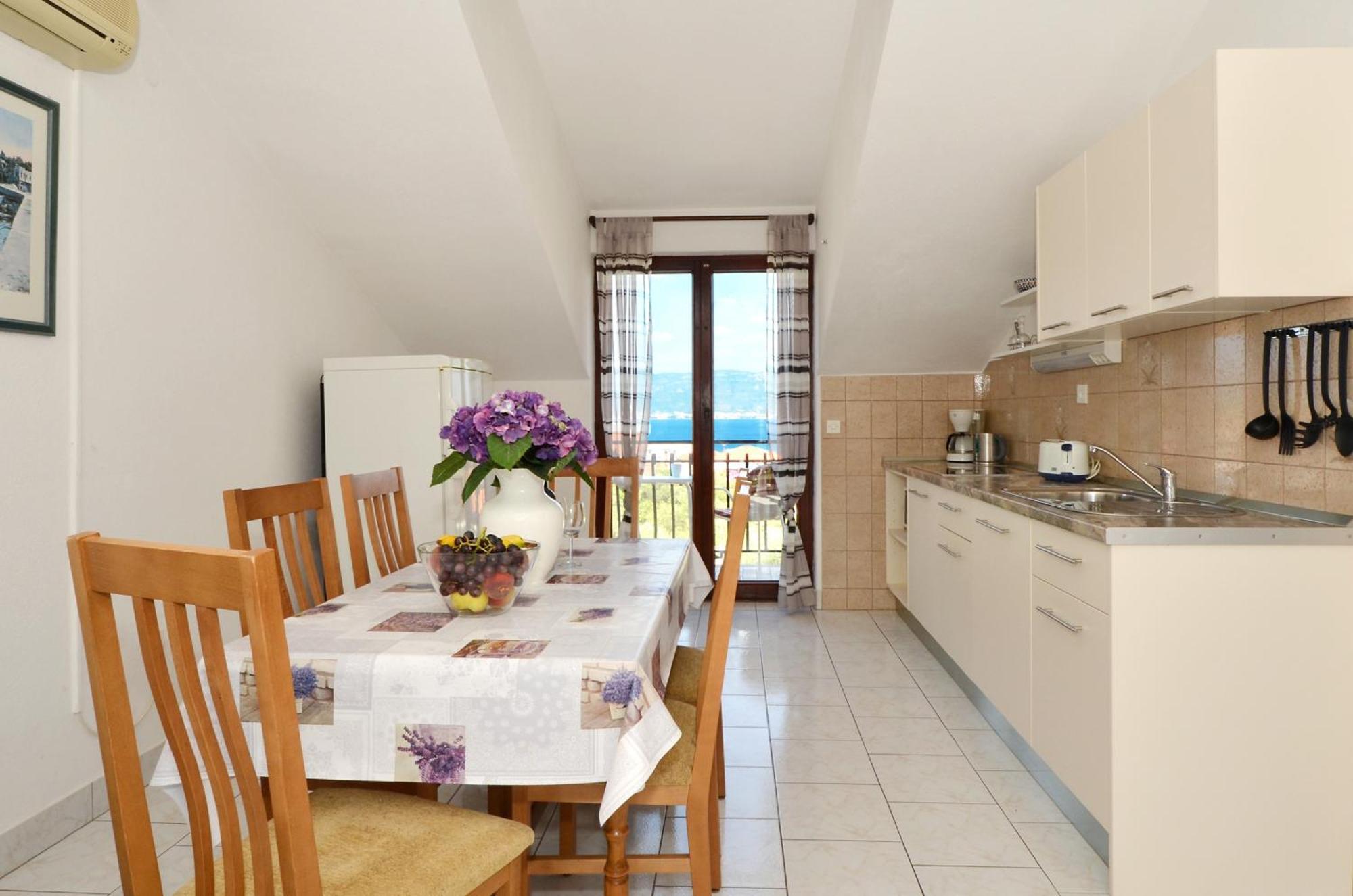 Apartments By The Sea Slatine, Ciovo - 12176 Rum bild